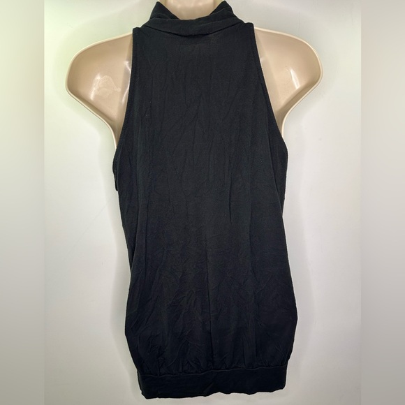 The Limited turtleneck sleeveless blouse size medium black ruffle front - Picture 4 of 6